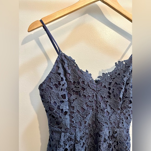 Astr Navy Blue Lace Midi Dress - Picture 6 of 11